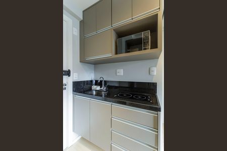 Studio para alugar com 27m², 1 quarto e sem vaga Studio para alugar com 27m², 1 quarto e sem vagaCozinha