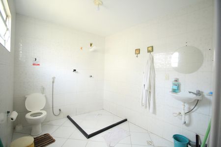 Casa para alugar com 140m², 3 quartos e sem vagaBanheiro