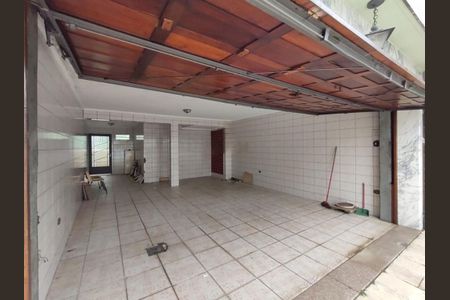 Casa à venda com 311m², 4 quartos e 2 vagas