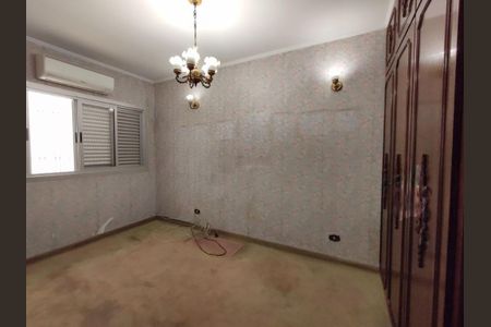 Casa à venda com 311m², 4 quartos e 2 vagas