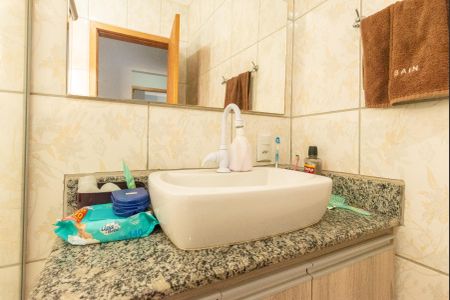 Casa à venda com 142m², 3 quartos e 2 vagasBanheiro Social