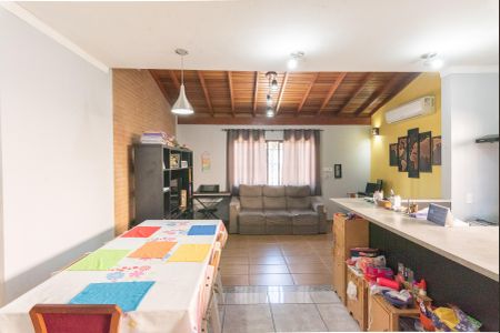 Casa à venda com 142m², 3 quartos e 2 vagasSala de Jantar