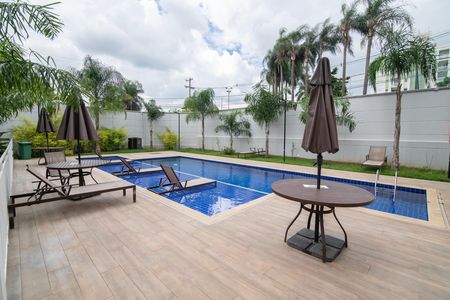 Apartamento para alugar com 52m², 2 quartos e 1 vaga Apartamento para alugar com 52m², 2 quartos e 1 vagaÁrea Comum - Piscinas