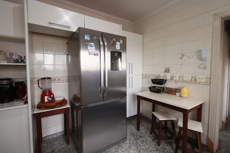 Apartamento à venda com 205m², 3 quartos e 3 vagasCozinha