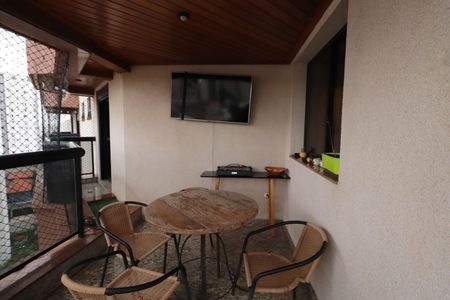 Apartamento à venda com 205m², 3 quartos e 3 vagasSacada