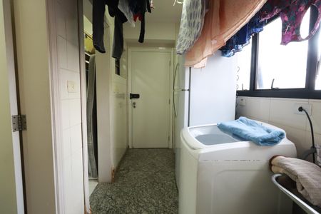 Apartamento à venda com 205m², 3 quartos e 3 vagasÁrea de Serviço