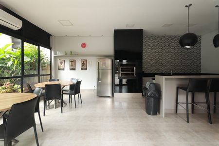 Apartamento à venda com 205m², 3 quartos e 3 vagasÁrea comum - Salão de festas