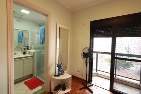 Apartamento à venda com 205m², 3 quartos e 3 vagasQuarto 3 - Suíte