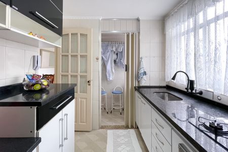 Apartamento à venda com 56m², 2 quartos e 1 vagaCozinha