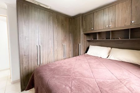 Apartamento à venda com 56m², 2 quartos e 1 vagaQuarto 2