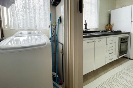 Apartamento à venda com 56m², 2 quartos e 1 vagaÁrea de Serviço