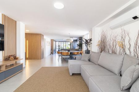 Apartamento à venda com 295m², 3 quartos e 2 vagasSala