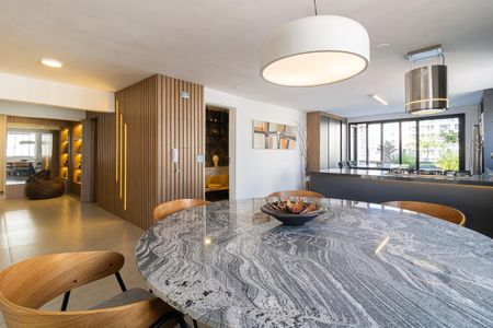 Apartamento à venda com 295m², 3 quartos e 2 vagasCopa