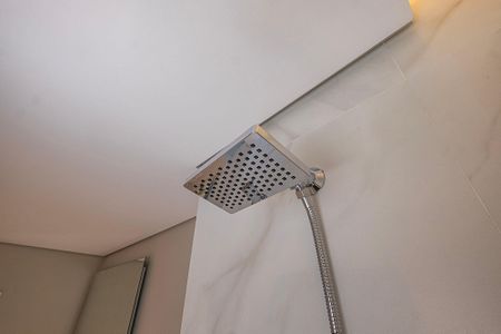 Apartamento à venda com 226m², 3 quartos e 4 vagas Apartamento à venda com 226m², 3 quartos e 4 vagasSuíte 2 - Banheiro