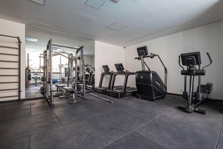 Apartamento à venda com 226m², 3 quartos e 4 vagas Apartamento à venda com 226m², 3 quartos e 4 vagasAcademia