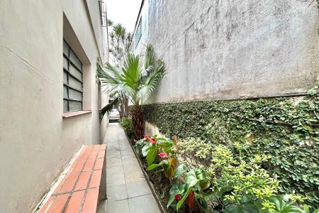 Casa à venda com 200m², 4 quartos e 2 vagasQuintal