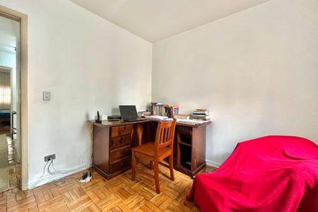 Casa à venda com 200m², 4 quartos e 2 vagasQuarto 2