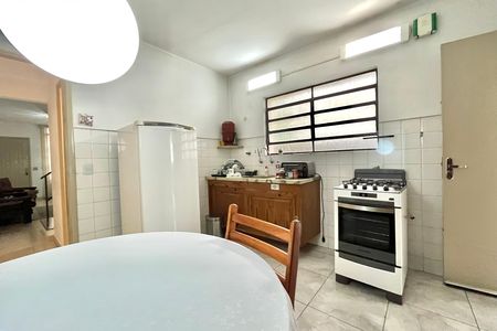 Casa à venda com 200m², 4 quartos e 2 vagasCozinha