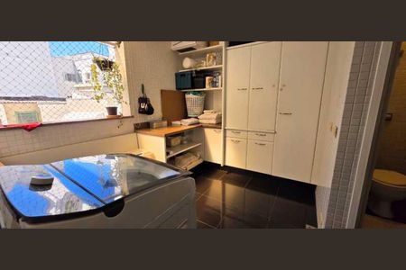 Apartamento à venda com 177m², 4 quartos e 2 vagas