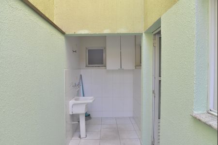 Casa para alugar com 168m², 3 quartos e 5 vagasArea de Serfviço