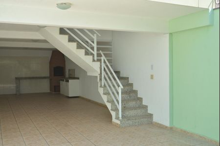 Casa para alugar com 168m², 3 quartos e 5 vagasGaragem