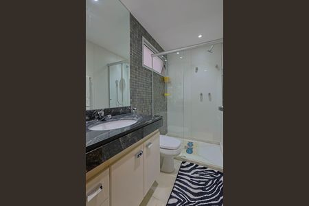 Apartamento à venda com 168m², 4 quartos e 3 vagasBanheiro