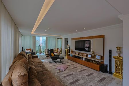 Apartamento à venda com 168m², 4 quartos e 3 vagasSala