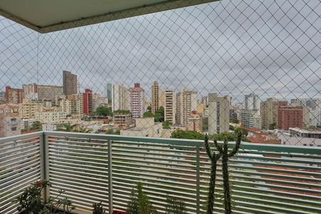Apartamento à venda com 168m², 4 quartos e 3 vagasVaranda