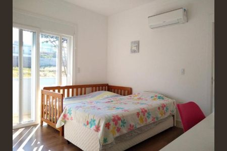 Casa de condomínio à venda com 300m², 3 quartos e 4 vagas Casa de condomínio à venda com 300m², 3 quartos e 4 vagasFoto 18