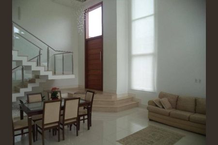 Casa de condomínio à venda com 300m², 3 quartos e 4 vagas Casa de condomínio à venda com 300m², 3 quartos e 4 vagasFoto 08