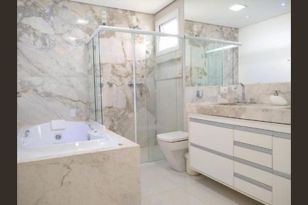 Casa de condomínio à venda com 300m², 3 quartos e 4 vagas Casa de condomínio à venda com 300m², 3 quartos e 4 vagasFoto 15