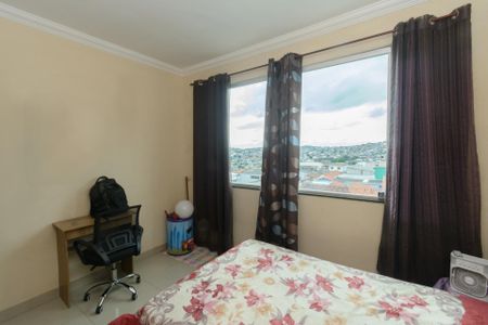 Apartamento à venda com 118m², 3 quartos e 4 vagas Apartamento à venda com 118m², 3 quartos e 4 vagasQuarto 2