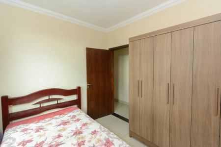 Apartamento à venda com 118m², 3 quartos e 4 vagas Apartamento à venda com 118m², 3 quartos e 4 vagasQuarto 2