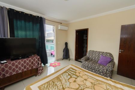 Apartamento à venda com 118m², 3 quartos e 4 vagas Apartamento à venda com 118m², 3 quartos e 4 vagasSuíte