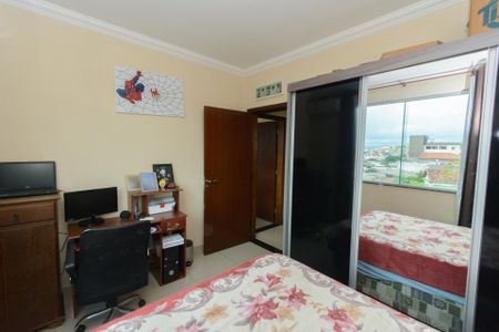 Apartamento à venda com 118m², 3 quartos e 4 vagas Apartamento à venda com 118m², 3 quartos e 4 vagasQuarto 1