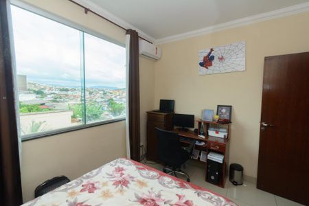 Apartamento à venda com 118m², 3 quartos e 4 vagas Apartamento à venda com 118m², 3 quartos e 4 vagasQuarto 1