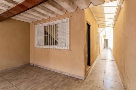 Casa à venda com 140m², 2 quartos e 2 vagas Casa à venda com 140m², 2 quartos e 2 vagasGaragem