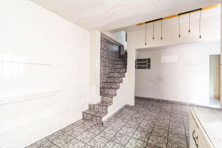 Casa à venda com 140m², 2 quartos e 2 vagas Casa à venda com 140m², 2 quartos e 2 vagasCozinha