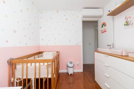 Apartamento à venda com 164m², 3 quartos e 3 vagasQuarto 3