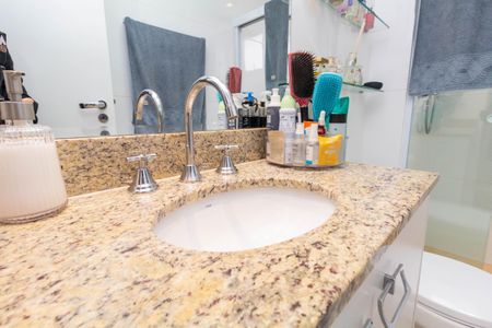 Apartamento à venda com 164m², 3 quartos e 3 vagasBanheiro da Suíte