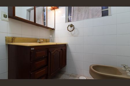 Casa à venda com 120m², 3 quartos e 4 vagas Casa à venda com 120m², 3 quartos e 4 vagasBanheiro da Suíte