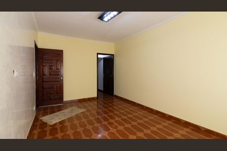 Casa à venda com 120m², 3 quartos e 4 vagas Casa à venda com 120m², 3 quartos e 4 vagasSala
