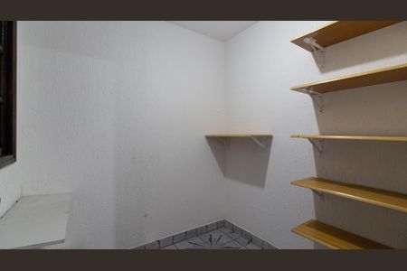 Casa à venda com 120m², 3 quartos e 4 vagas Casa à venda com 120m², 3 quartos e 4 vagasQuarto de Serviço