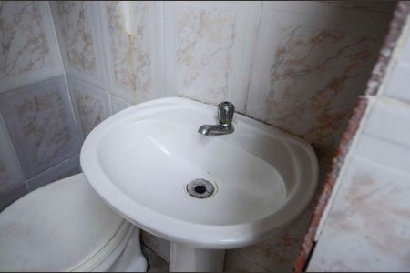 Casa para alugar com 250m², 2 quartos e sem vaga Casa para alugar com 250m², 2 quartos e sem vagaBanheiro de Serviço