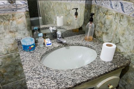 Casa para alugar com 250m², 2 quartos e sem vaga Casa para alugar com 250m², 2 quartos e sem vagaBanheiro de Serviço