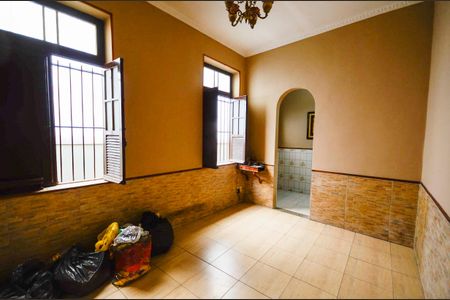 Casa para alugar com 250m², 2 quartos e sem vaga Casa para alugar com 250m², 2 quartos e sem vagaSala