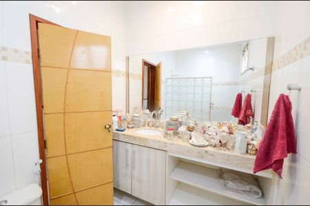 Casa para alugar com 250m², 2 quartos e sem vaga Casa para alugar com 250m², 2 quartos e sem vagaBanheiro