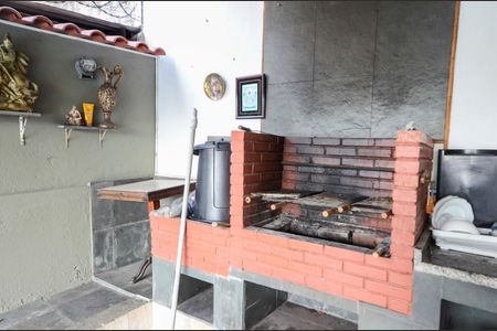 Casa para alugar com 250m², 2 quartos e sem vaga Casa para alugar com 250m², 2 quartos e sem vagaÁrea externa