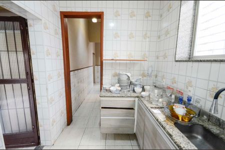 Casa para alugar com 250m², 2 quartos e sem vaga Casa para alugar com 250m², 2 quartos e sem vagaCozinha