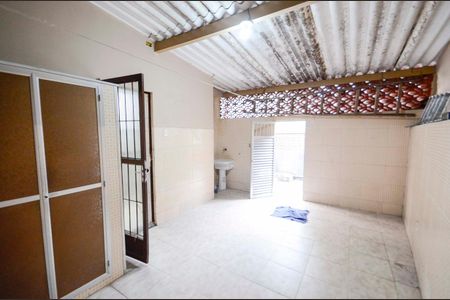 Casa para alugar com 250m², 2 quartos e sem vaga Casa para alugar com 250m², 2 quartos e sem vagaÁrea de Serviço